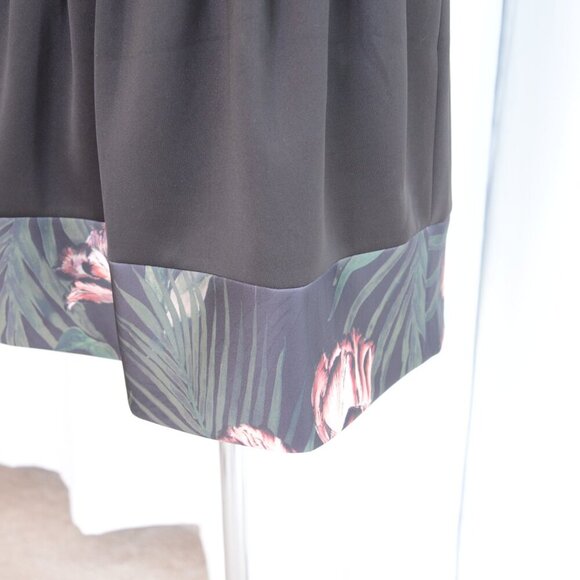 Ted Baker London Udiya Women's Black Pleated Skirt Sz S - Picture 6 of 8